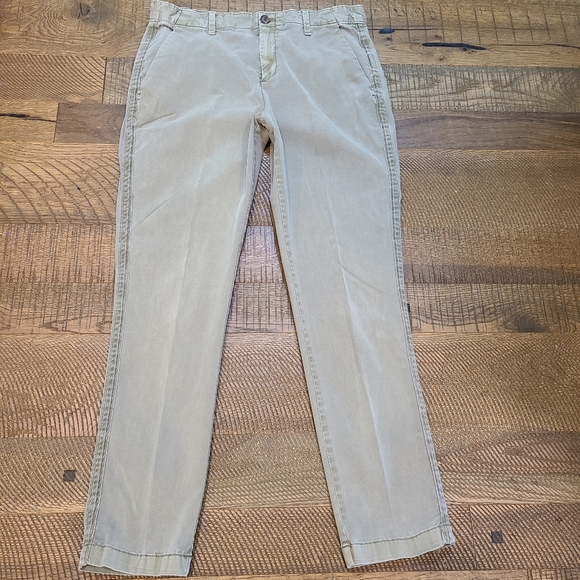 GAP Pants - Gap Women's Green Pants Size 8